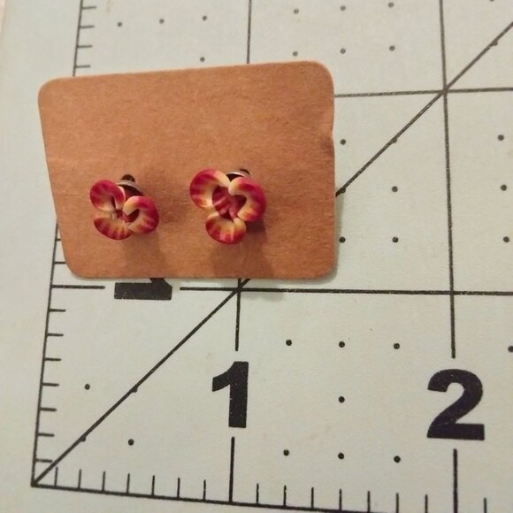 Pansy Post Earrings Red Yellow Small Flower Stud - Picture 4 of 4